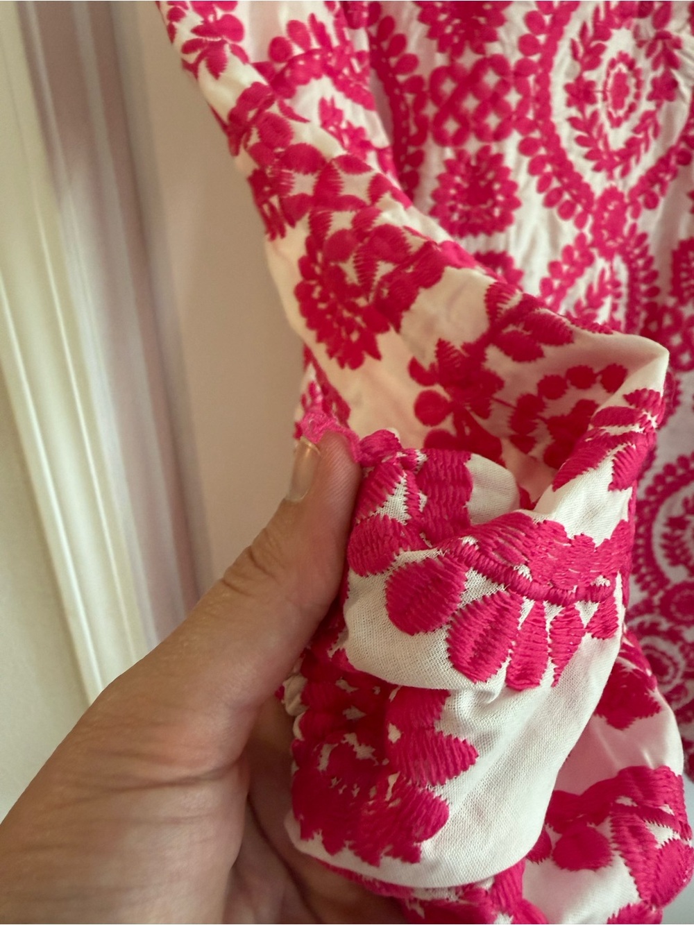 SUNDAY MARKET EMBROIDERED TUNIC DRESS IN HOT PINK - Picture 6 of 12